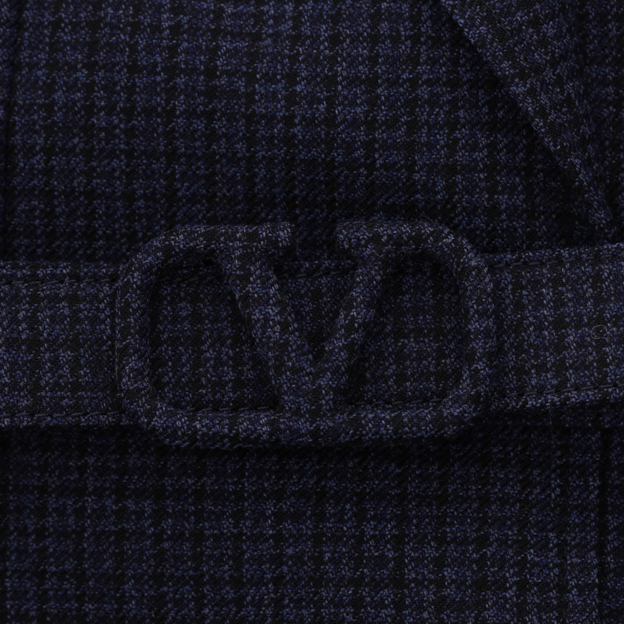 Donna Valentino Giacca con cintura con logo V.I.I. in tweed di lana vergine in vendita