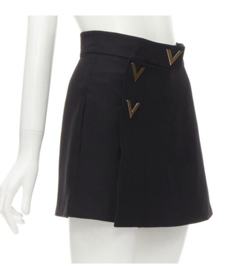 Black VALENTINO VLOGO gold metal button black wool silk 60's mini skirt skorts IT38 XS For Sale