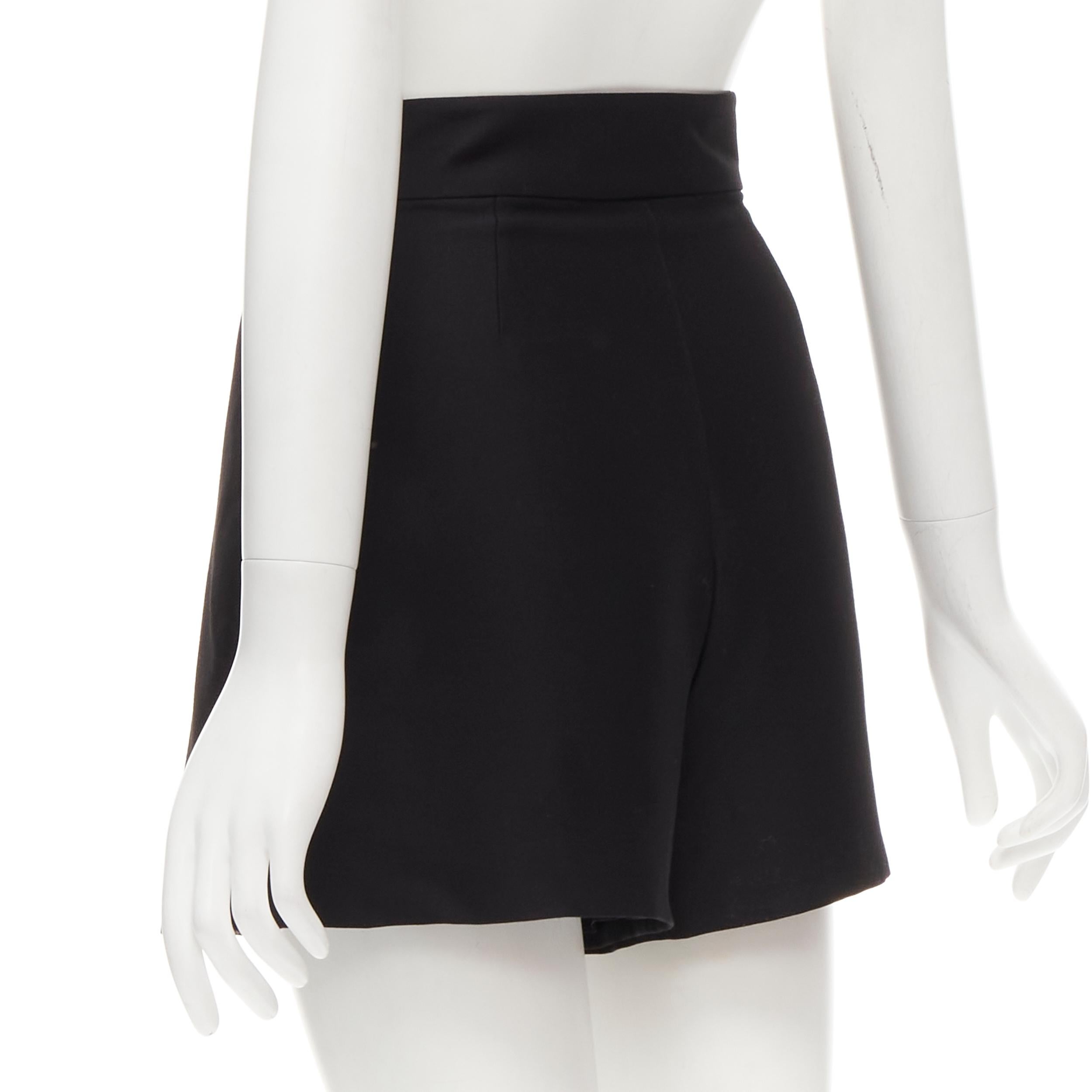 VALENTINO VLOGO Gold-Metall-Knopf schwarz Wolle Seide 60's Mini-Rock Skorts IT38 XS 2