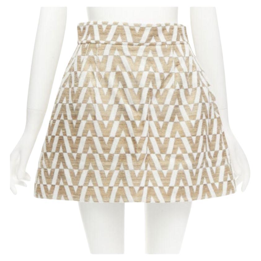 VALENTINO VLOGO gold white monogram jacquard A-line mini skirt skorts IT38 XS For Sale