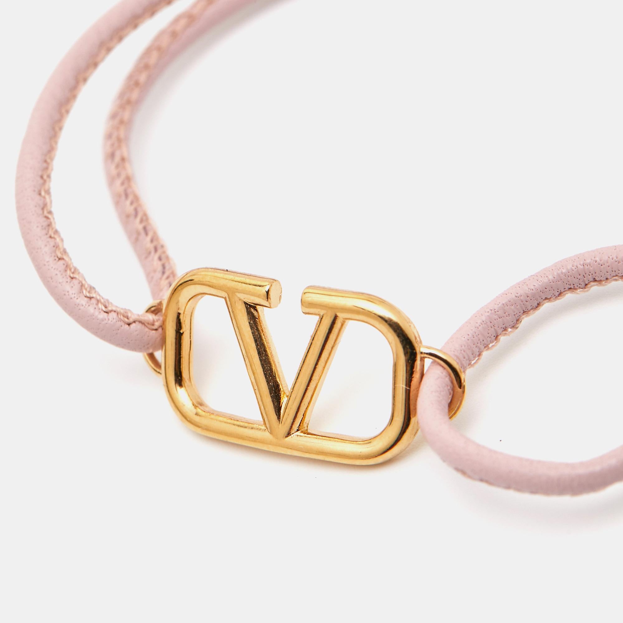 Valentino VLogo Leather Gold Tone Bracelet In New Condition For Sale In Dubai, Al Qouz 2
