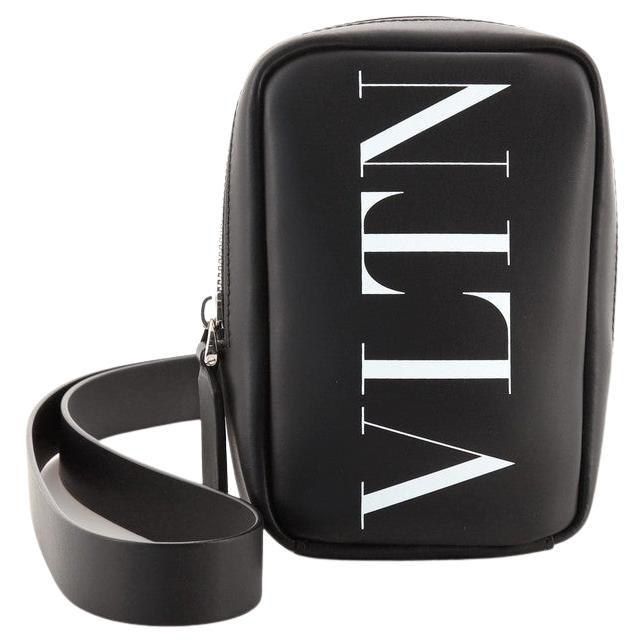 Small clutch Valentino Bags VBS1R403G – MonellaPlus