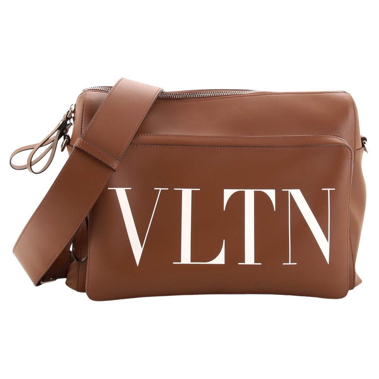 Valentino VLTN Zip Messenger Bag Printed Leather Medium For Sale at 1stDibs
