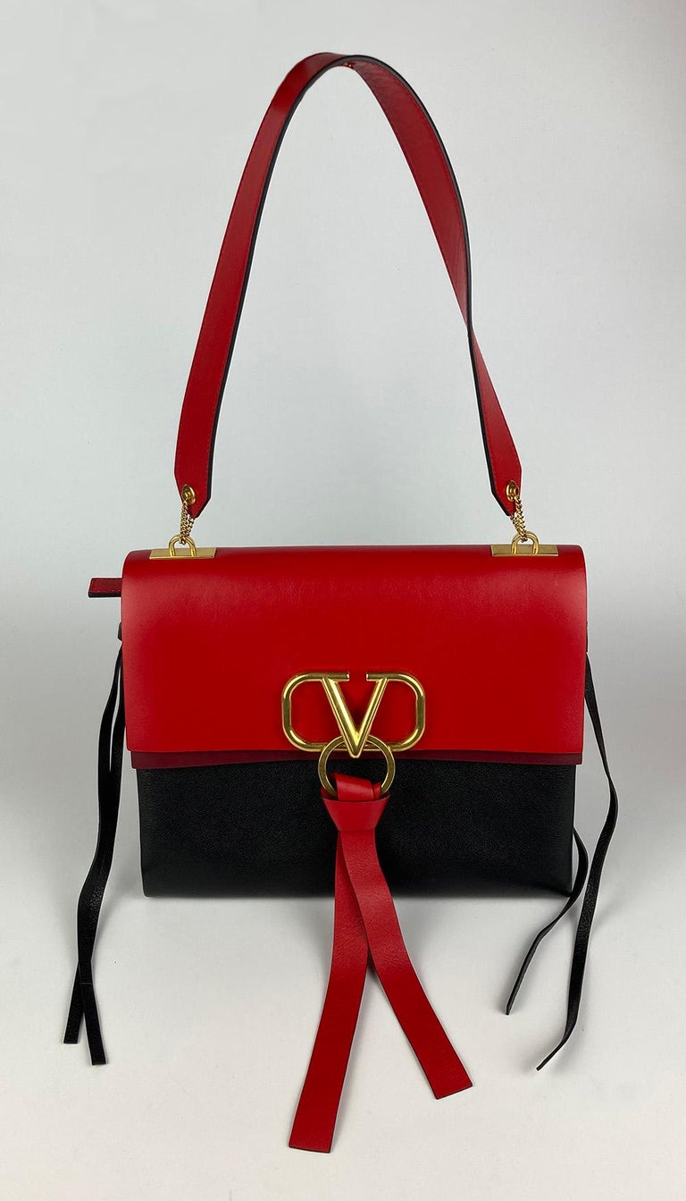 Valentino Garavani VRING Medium Shoulder Bag - Farfetch