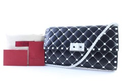 Valentino Wallet on Chain Rockstud Spike 7mr0611 Black Leather  Cross Body Bag