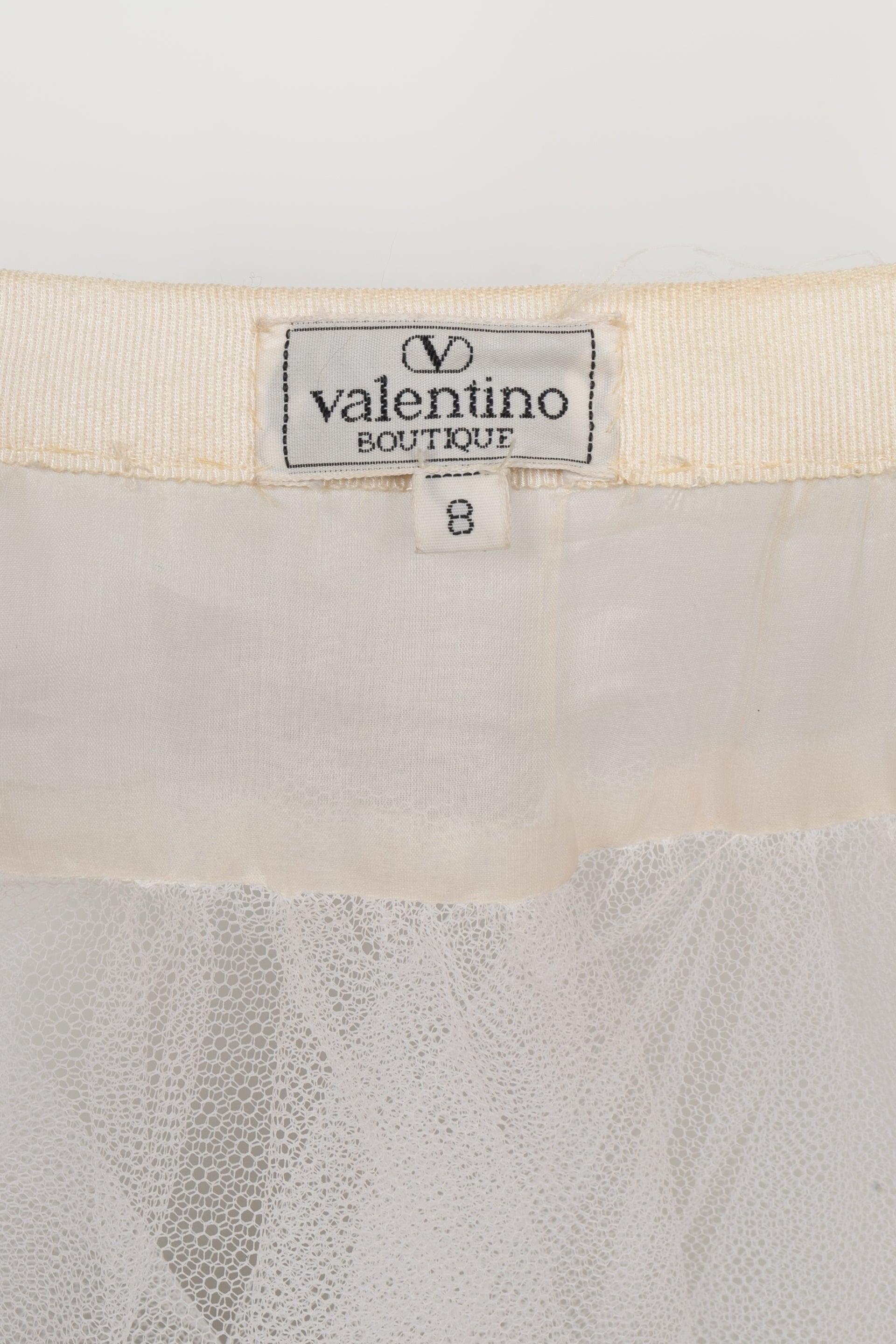 Valentino White and Blue Silk Dotted Skirt For Sale 4