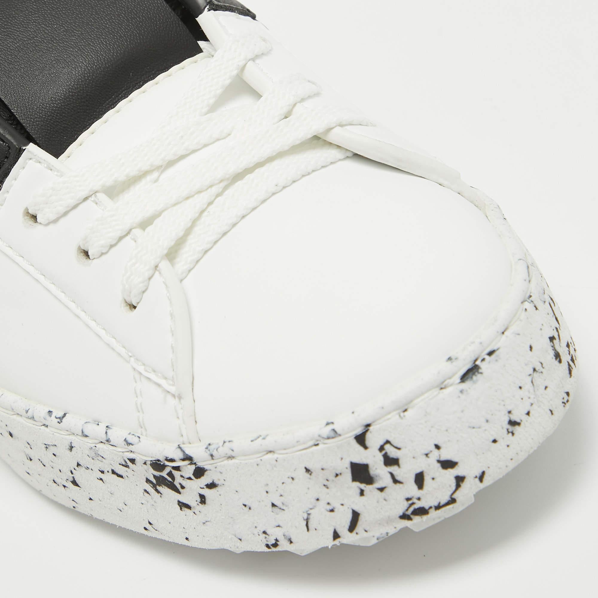 Valentino White/Black Leather Open Sneakers Size 36 For Sale 3