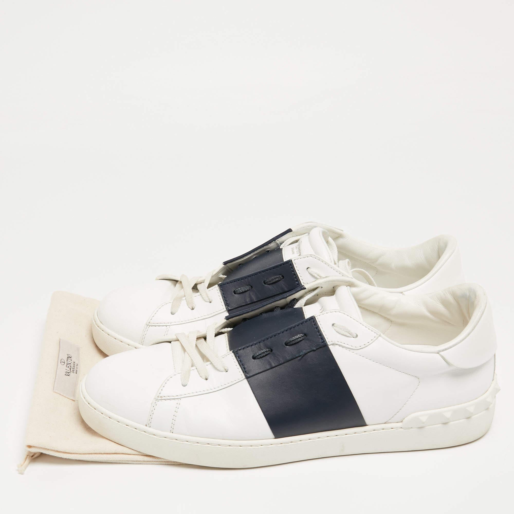Valentino White/Blue Leather Open Stud Lace Up Sneakers Size 45 For Sale 5