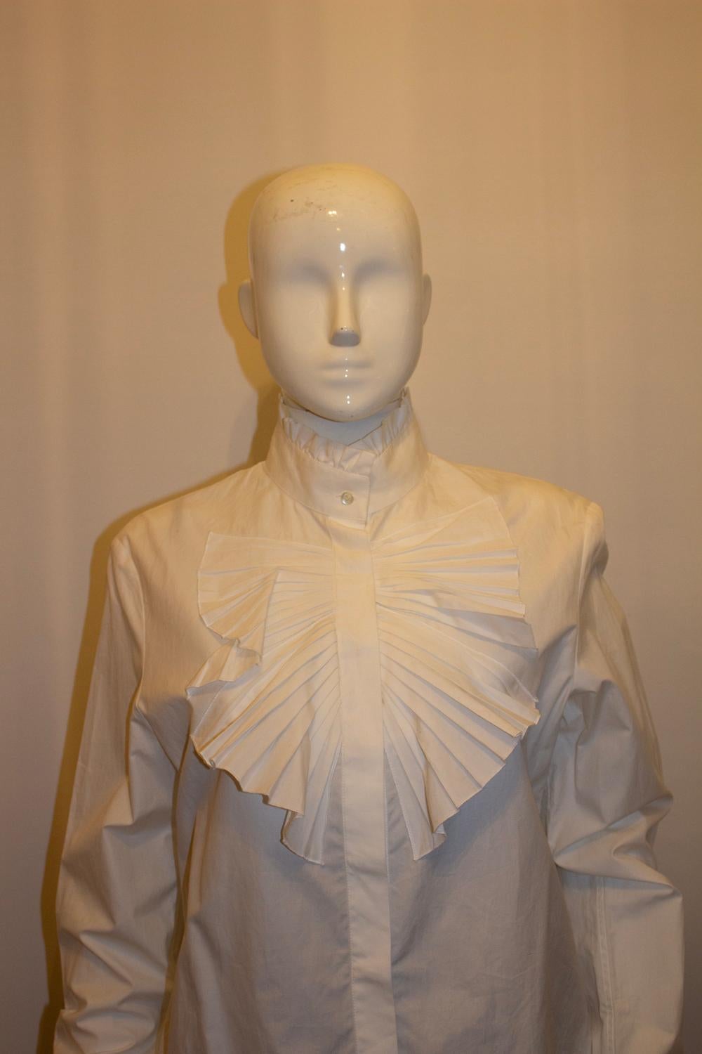 Valentino Camisa blanca de algodón en Bueno estado para la venta en London, GB