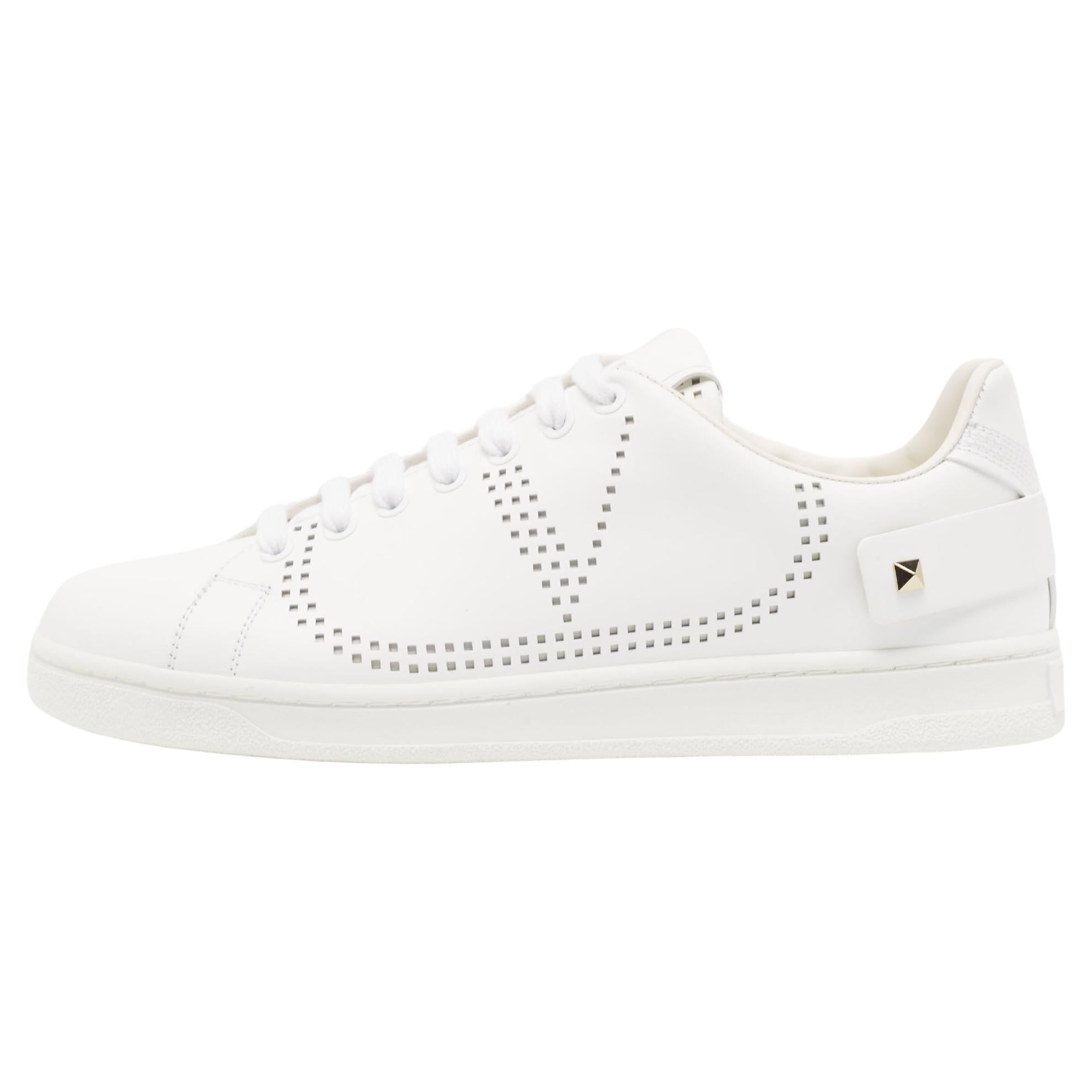 Valentino White Leather Backnet Rockstud Low Top Sneakers Size 39.5