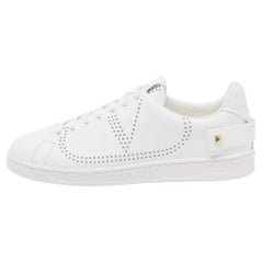 Valentino White Leather Backnet Studded Low Top Sneakers Size 42