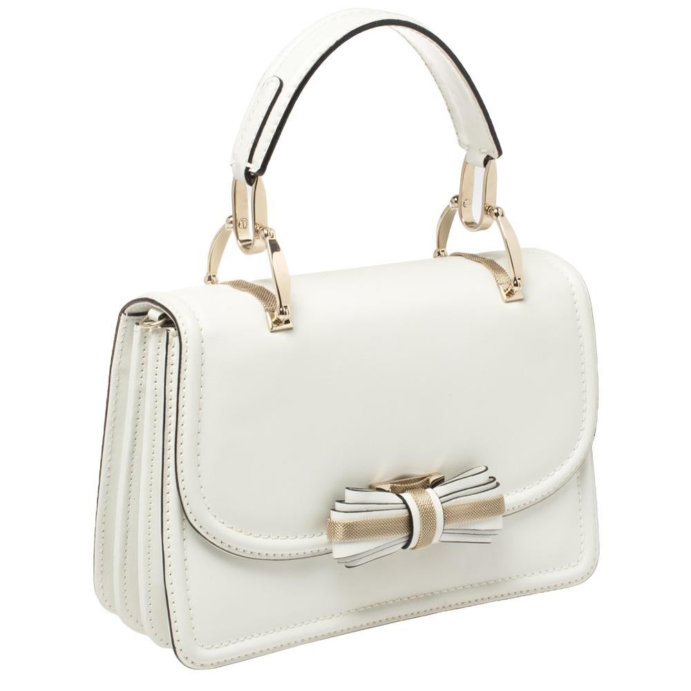 Valentino White Leather Metal Mesh Bow Flap Top Handle Bag In Good Condition In Dubai, Al Qouz 2