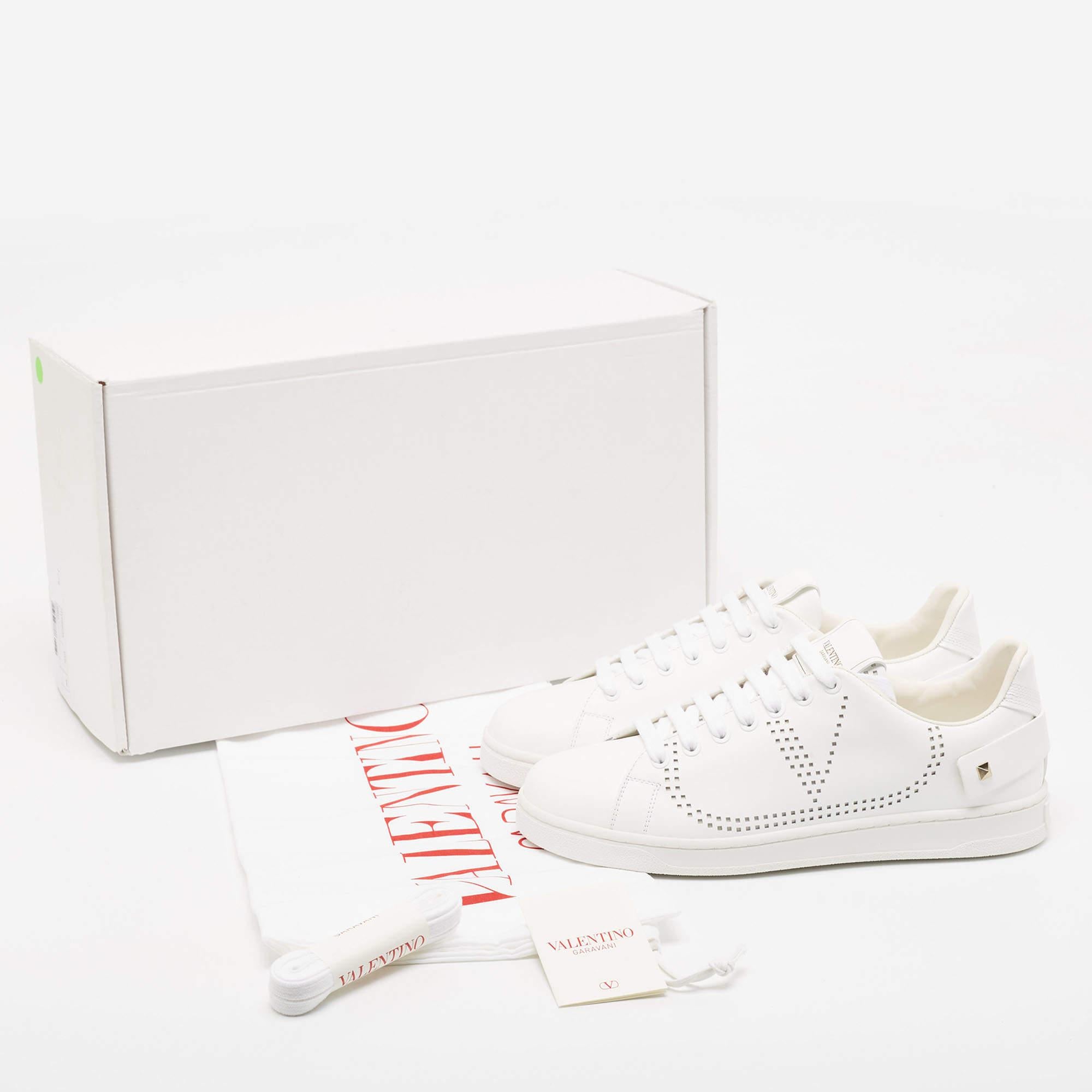 Valentino White Leather Rockstud Low Top Sneakers Size 39.5 4
