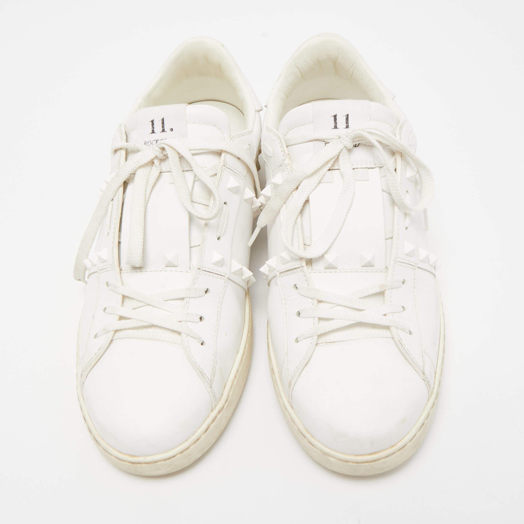 Coming in a classic silhouette, these designer sneakers are a seamless combination of luxury, comfort, and style. These sneakers are finished with signature details and comfortable insoles.

