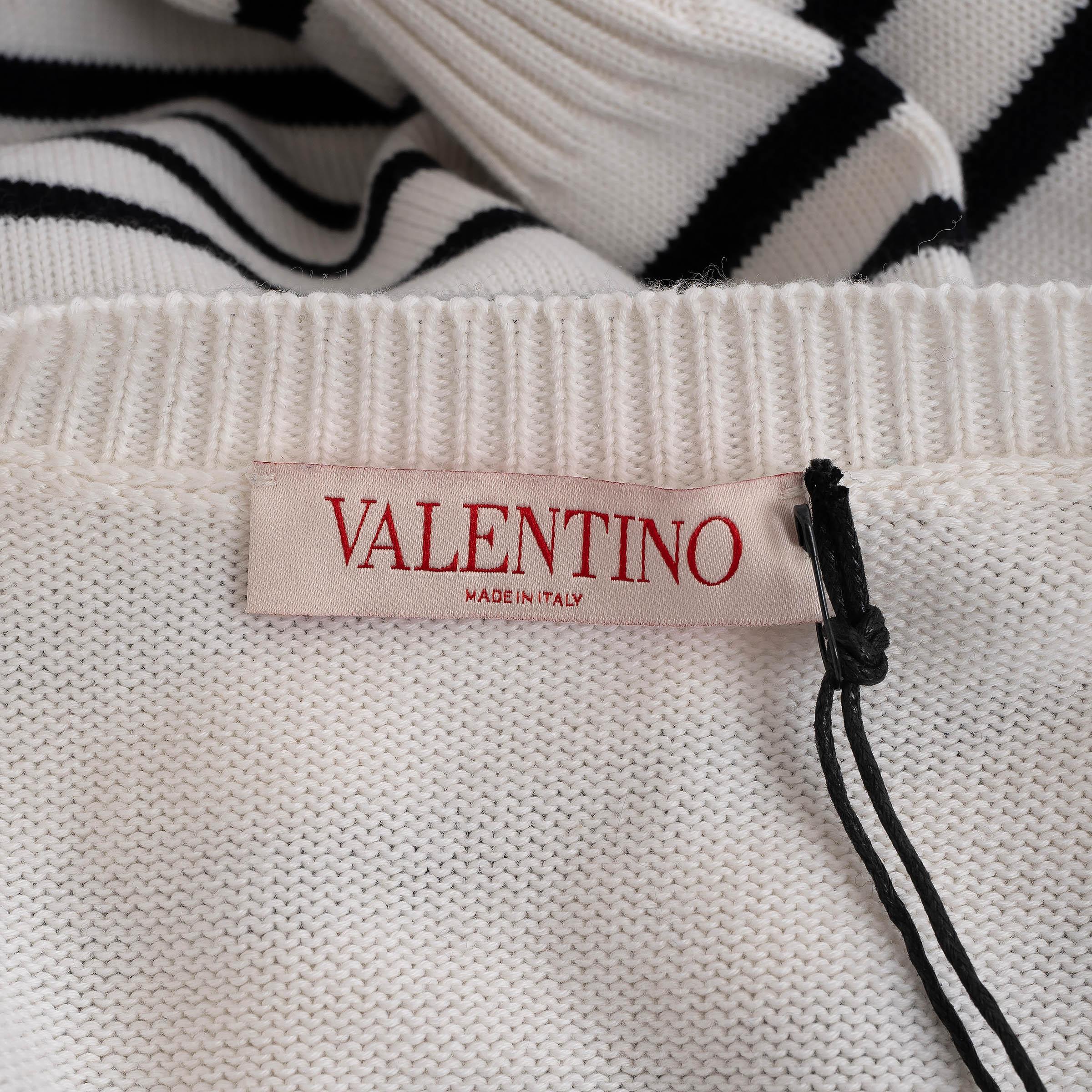 VALENTINO Weißer & marineblauer Baumwollpullover 2022 STRIPED DEEP V OVERSIZED Pullover S im Angebot 1