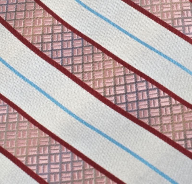 Gray Valentino White & Pink Diagonal Textured Stripe Silk Tie For Sale