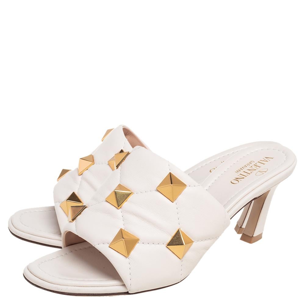 Valentino White Quilted Leather Roman Studs Slide Sandals Size 36 3