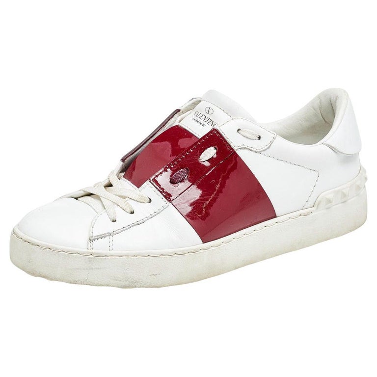 Valentino White/Red Leather and Patent Leather Rockstud Low Top Sneakers  Size 38 For Sale at 1stDibs