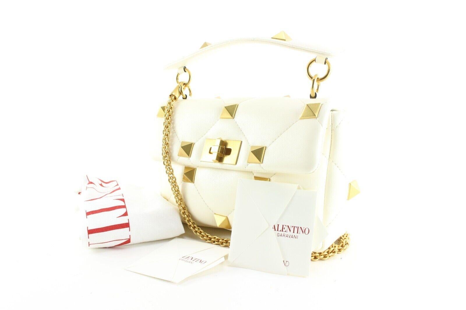 Valentino - Sac à bandoulière en or blanc avec clous romains 1VAL0407C en vente 7