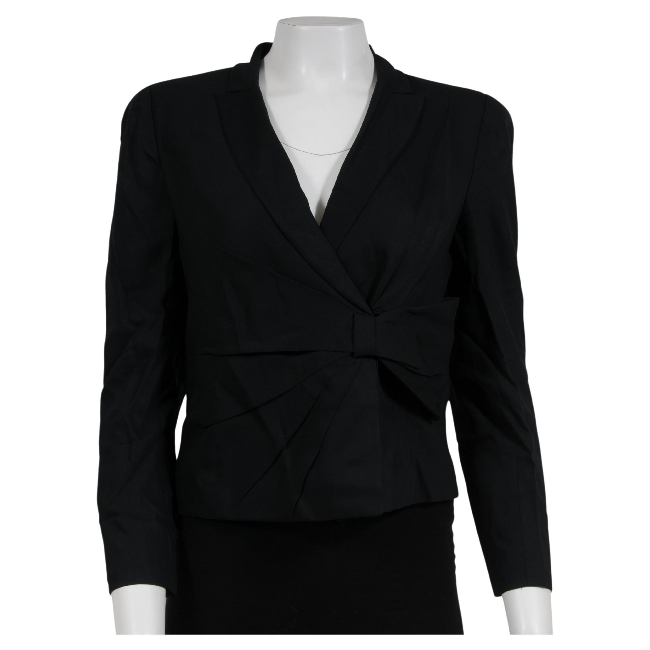 Valentino Women Bow Tie Blazer US 6 Black Wool Asymmetrical Jacket Coat For Sale