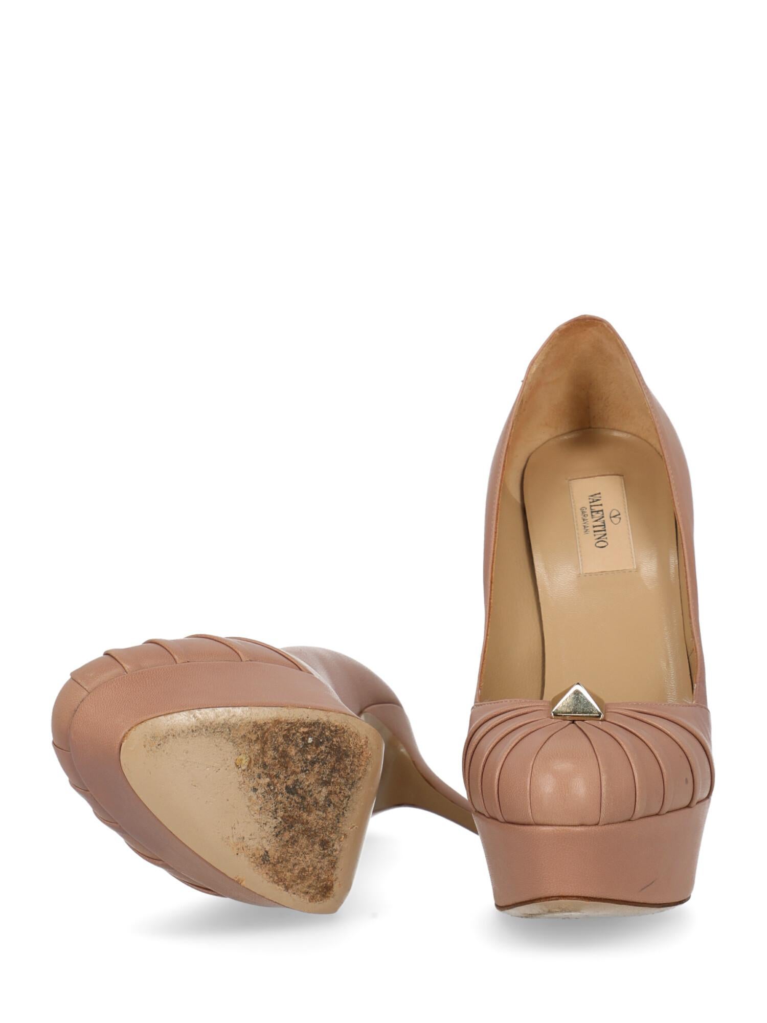 Valentino Women Pumps Pink Leather EU 38.5 In Fair Condition For Sale In Milan, IT