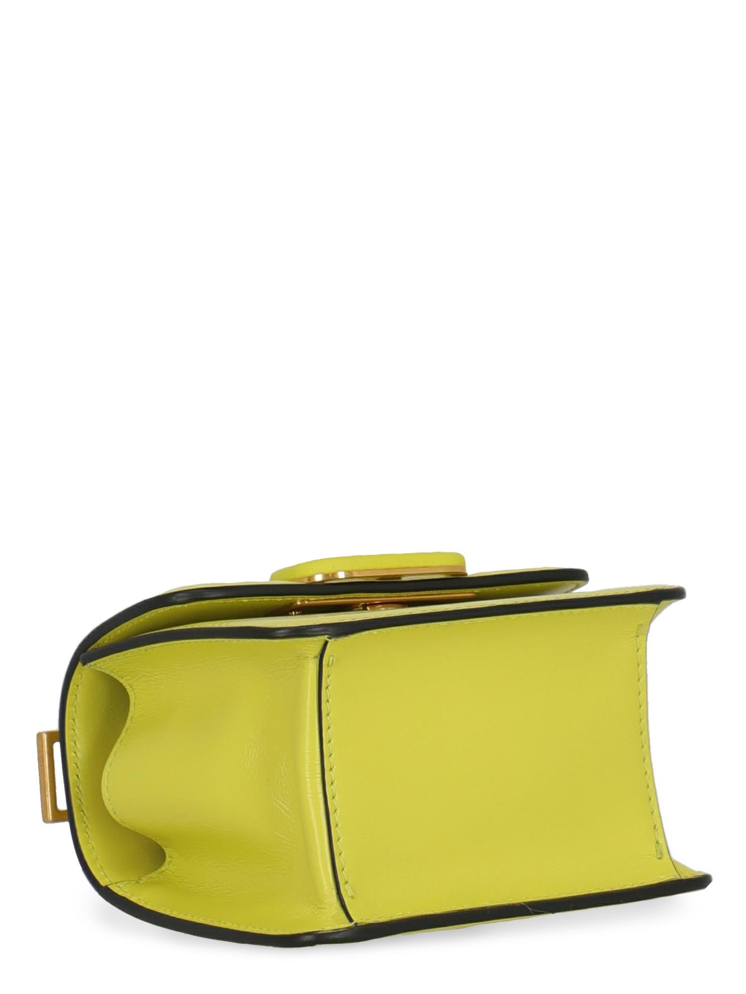 Valentino Women Shoulder bags Yellow Leather  In Excellent Condition For Sale In Milan, IT