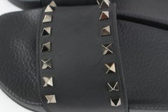 Valentino Women's 38 Black Rockstud Rubber Pool Slide Sandal 128v35