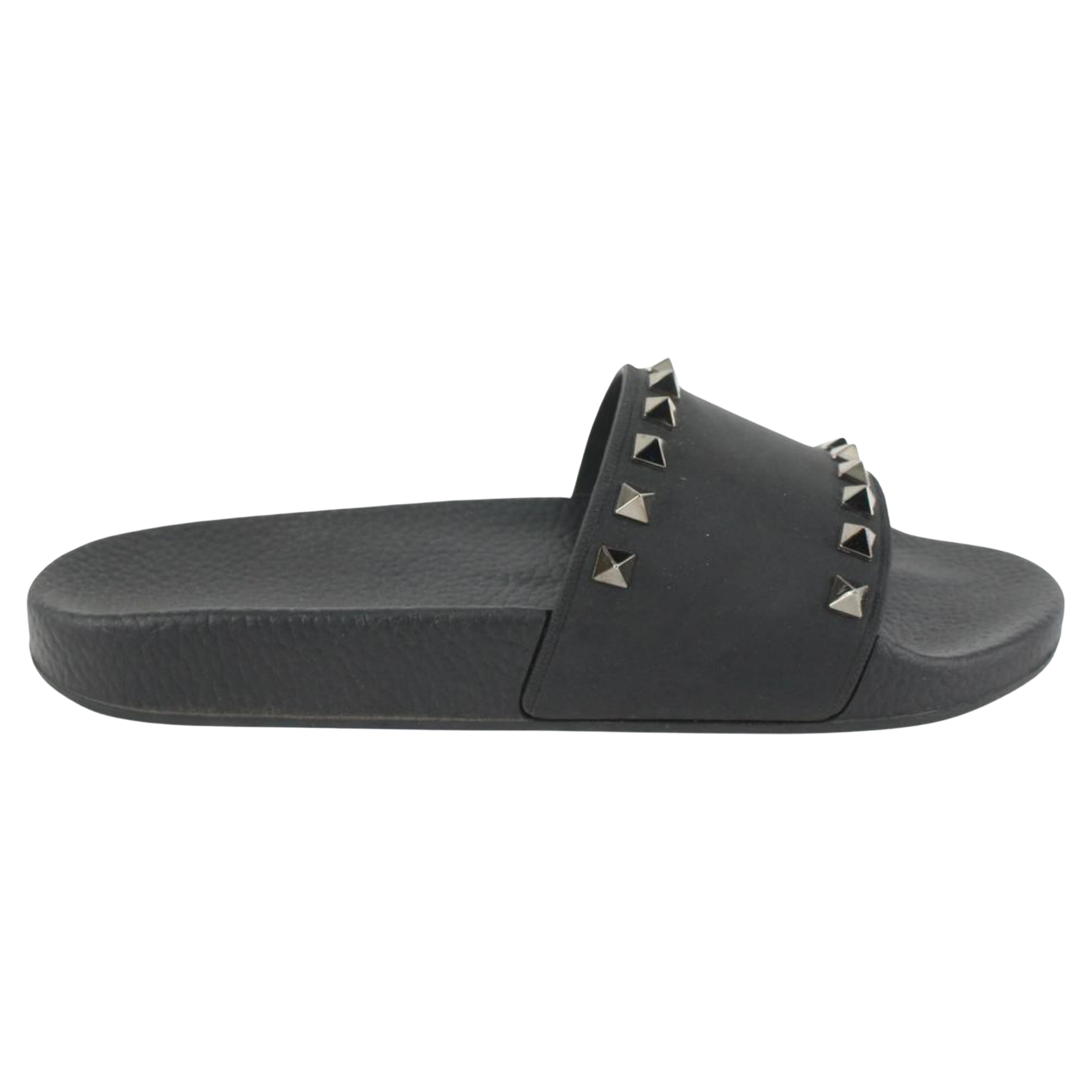 Valentino Women's 38 Black Rockstud Rubber Pool Slide Sandal 128v35