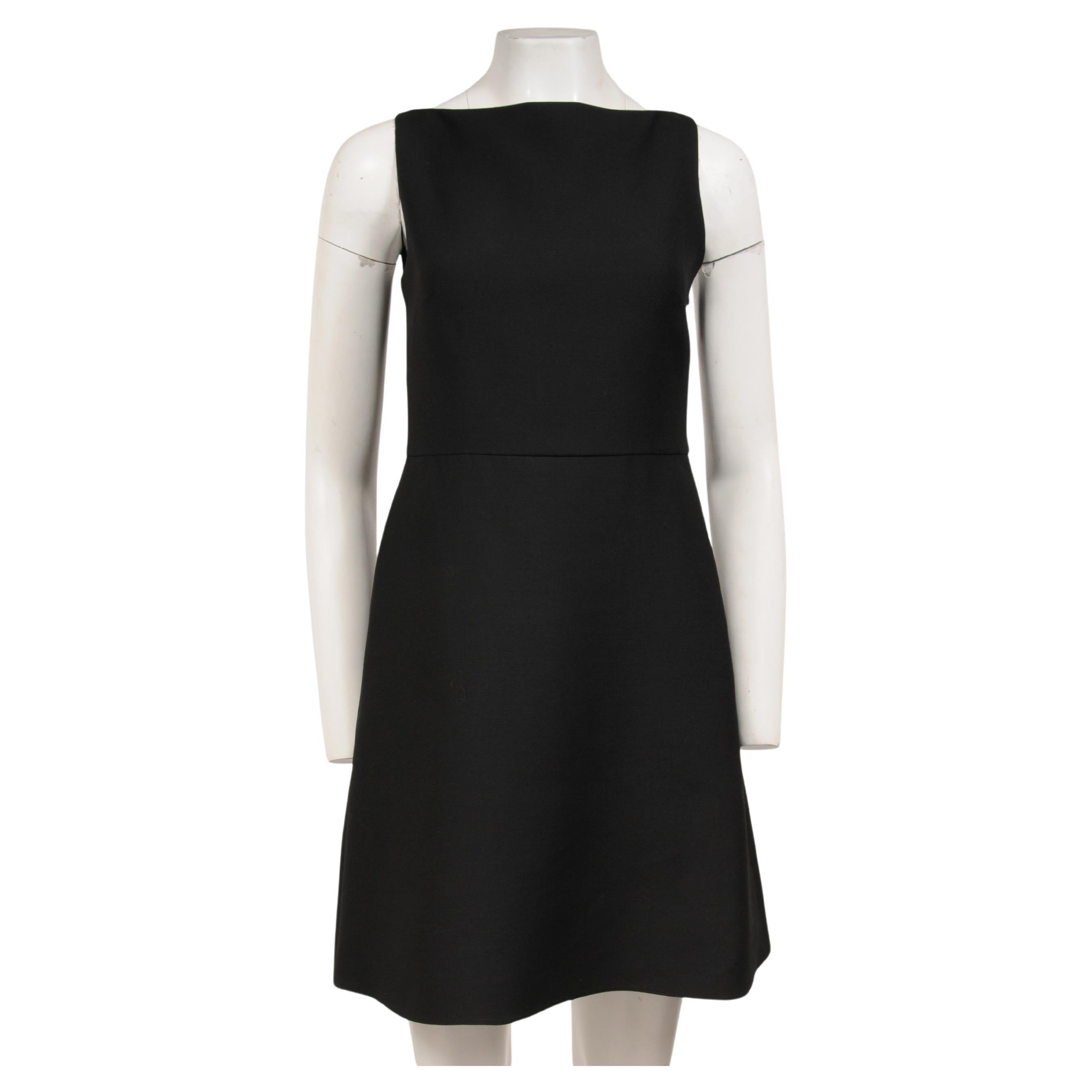 Valentino Womens Back Bow Tie Mini Dress Size IT 40 Black Wool Silk Above Kneee en vente