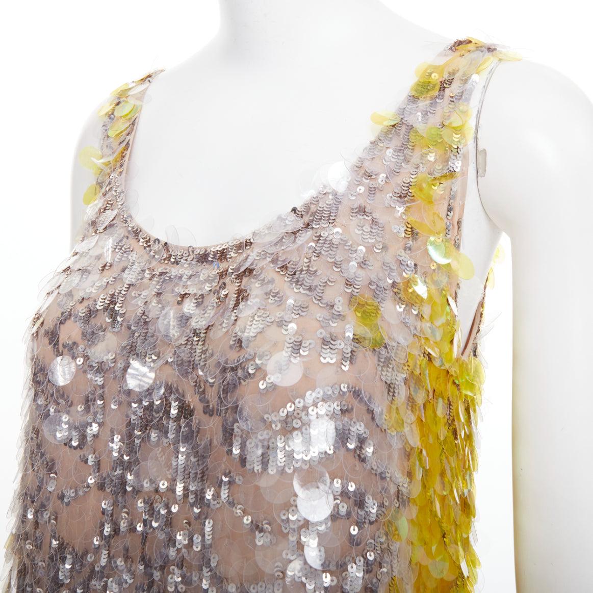 VALENTINO jaune poudre argent giallo paillettes pailettes soie gilet IT40 S
Référence : NKLL/A00562
Marque : Valentino
Designer : Pier Paolo Piccioli
MATERIAL : Soie
Couleur : jaune, argent
Motif : Paillettes
Fermeture : Slip On
Doublure : Soie