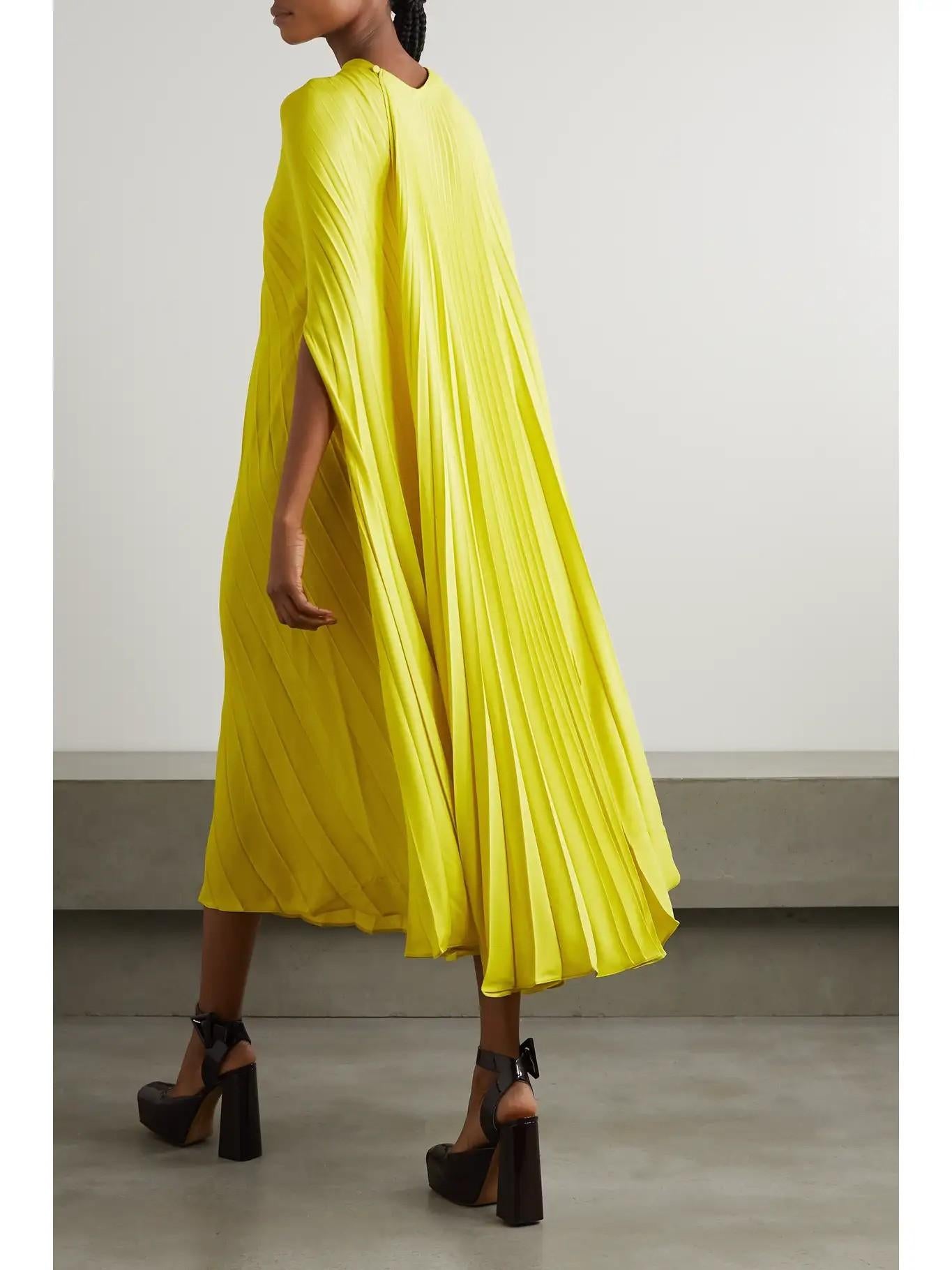 VALENTINO yellow silk 2023 CAPE-EFFECT CREPE MIDI Dress 40 S For Sale 5