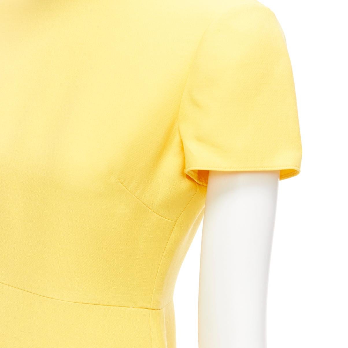 Valentino - Robe évasée à manches courtes en laine et soie jaune IT42 M en vente 2
