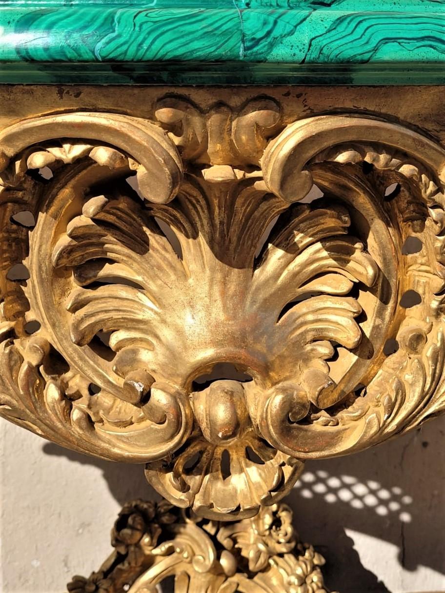 Valerian Rybar, Rocaille Console in Golden Wood, 20th Century In Good Condition For Sale In MARSEILLE, FR