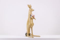 Valérie Courtet. Ceramic kangaroo. Contemporary work.