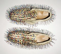 Sculpture d'empreintes digitales réalisée à partir de chaussures de golf : Fingerprint Golf Shoes" (Empreintes digitales de chaussures de golf)