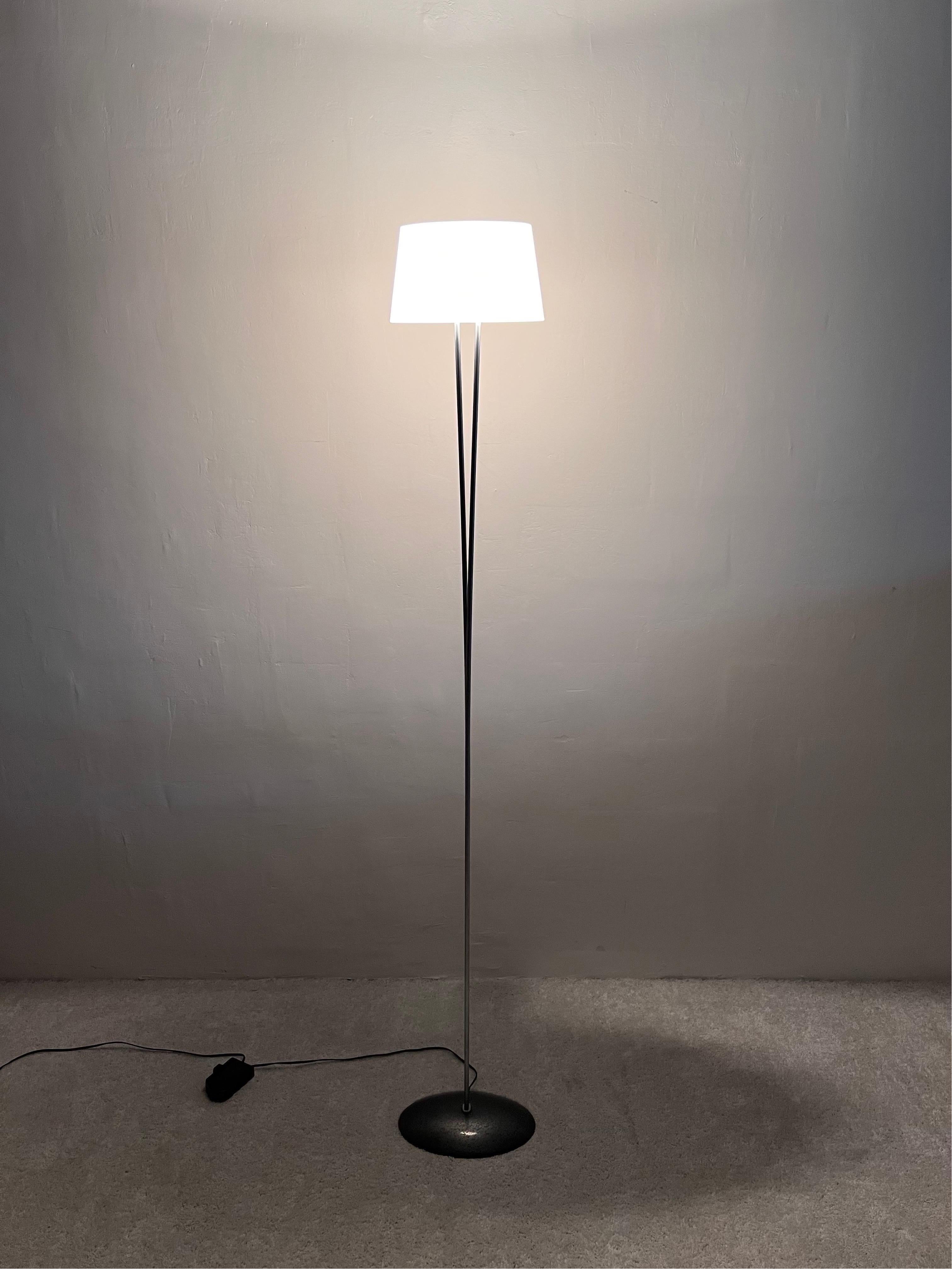 Valerio Bottin Vitt Terra Series White Murano and Steel Floor Lamp for Foscarini In Good Condition For Sale In Miami, FL