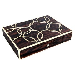 Valet Box Macassar Ébano forrado de cuero Siglo XXI  por Boucher & Co Australia