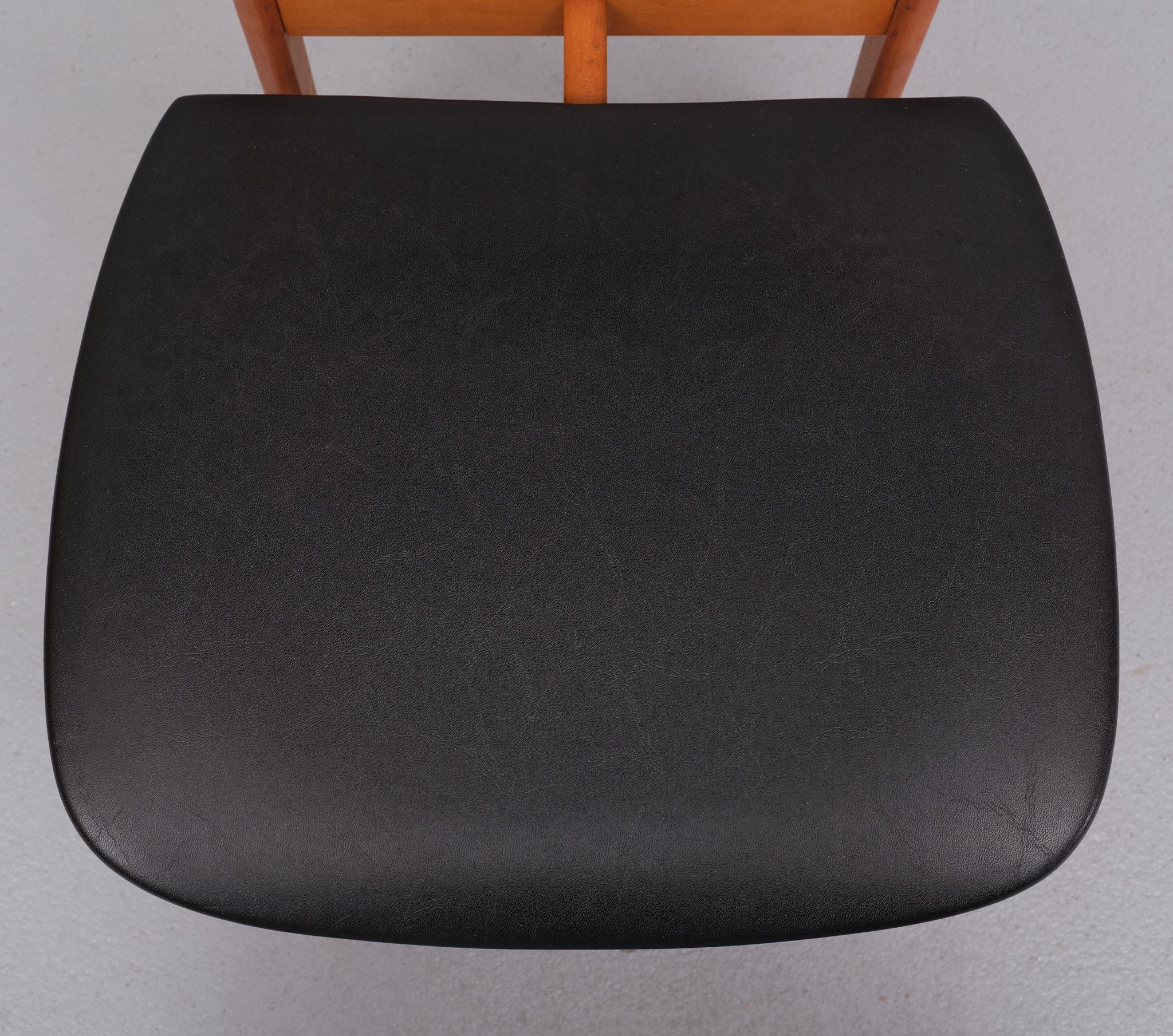 Mid-20th Century Valet chair dressboy Fratelli Reguitti Italy 1960s