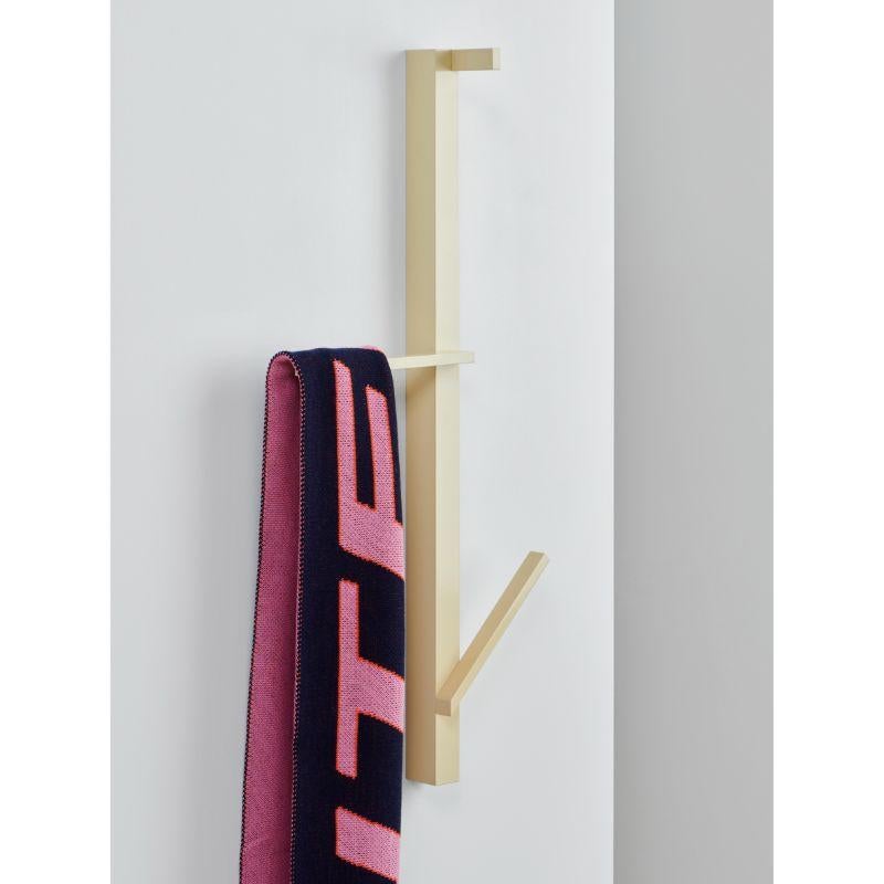 Valet Coat Hanger, Ivory by Atelier Ferraro In New Condition For Sale In Geneve, CH