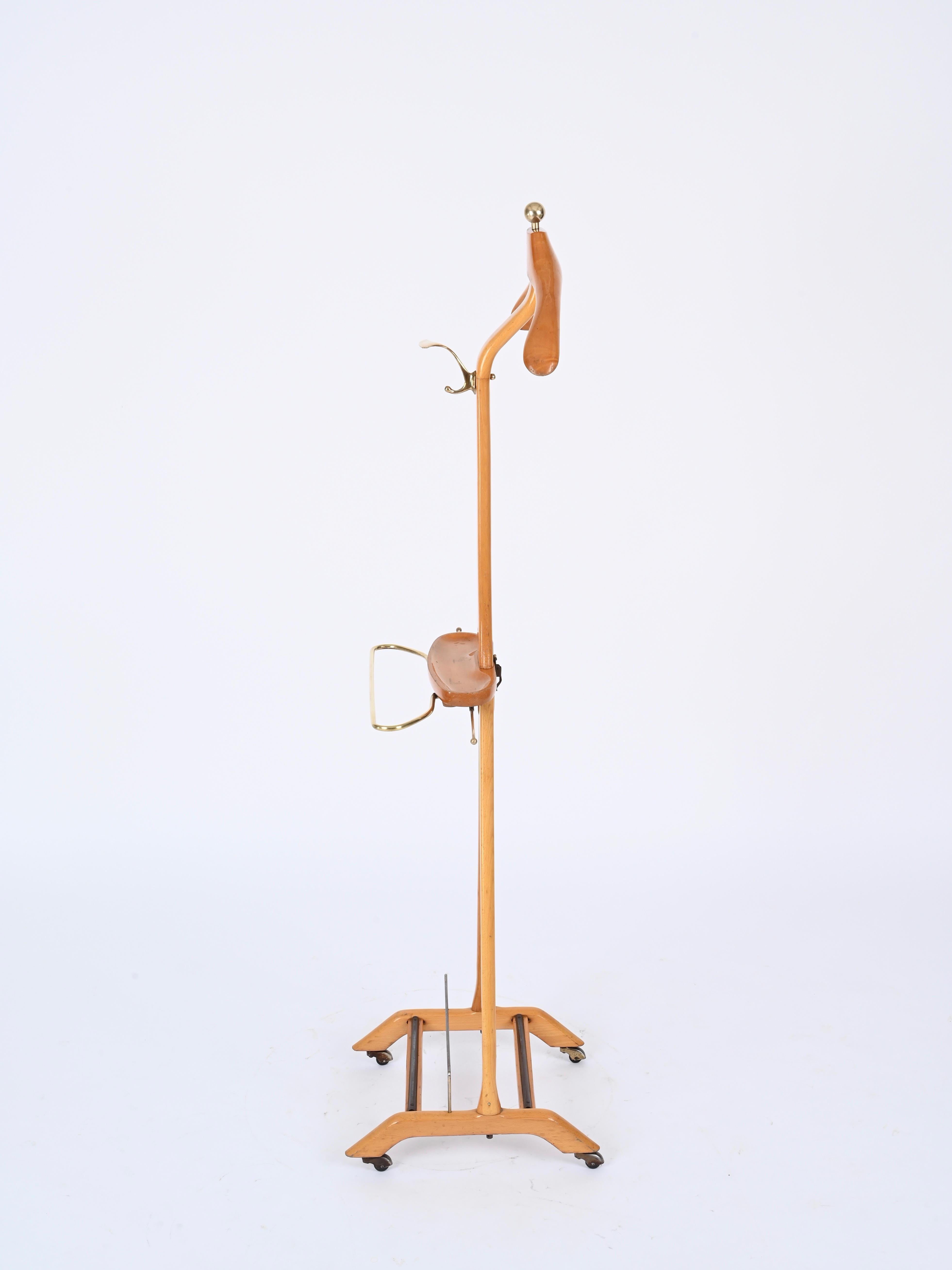 Metal Valet in Beech and Brass by Ico Parisi for Fratelli Reguitti, Italy, 1960s For Sale