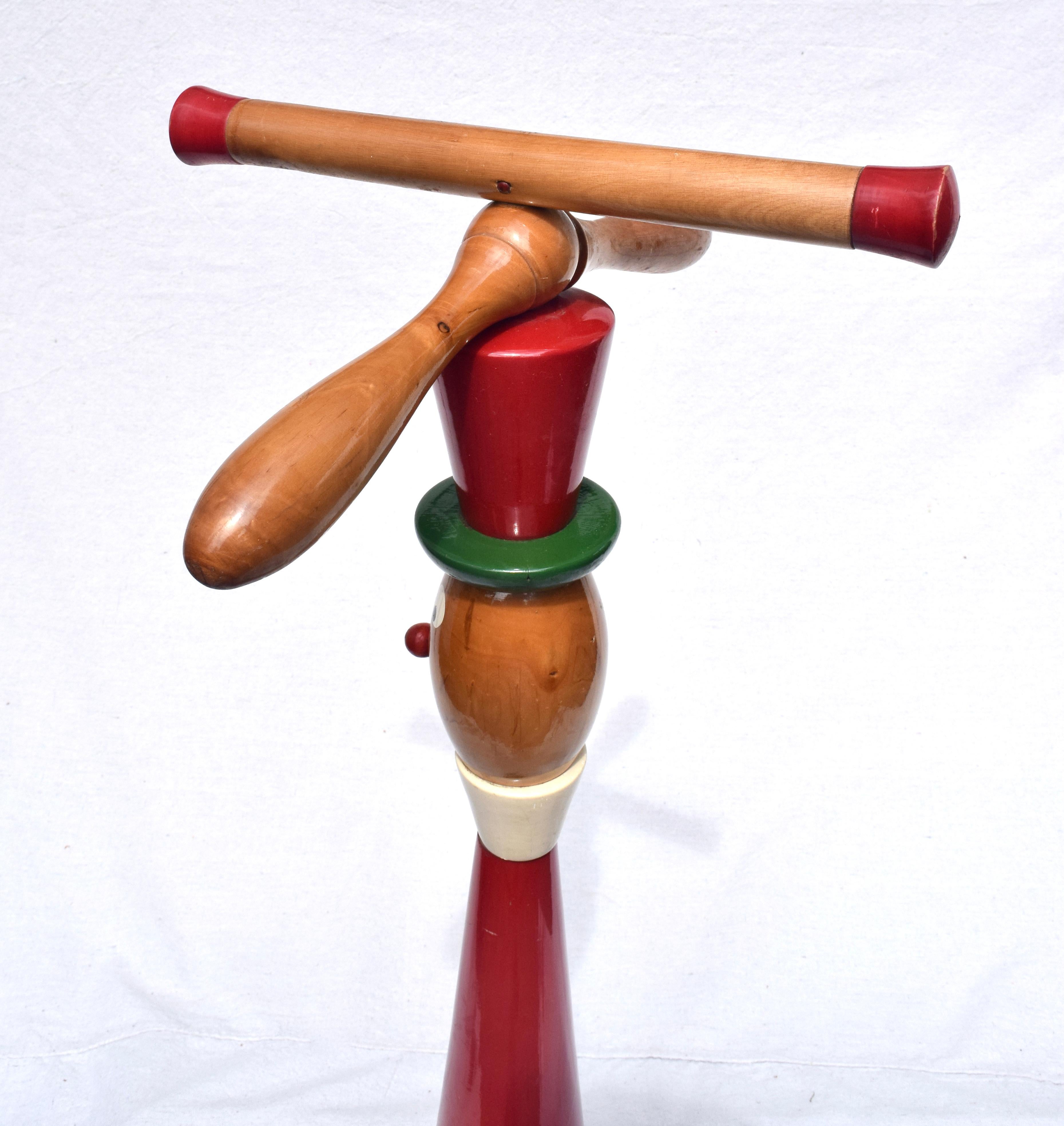 Valet Stands Pinocchio & Jiminy Cricket, 1940s Italian Design For Sale 4