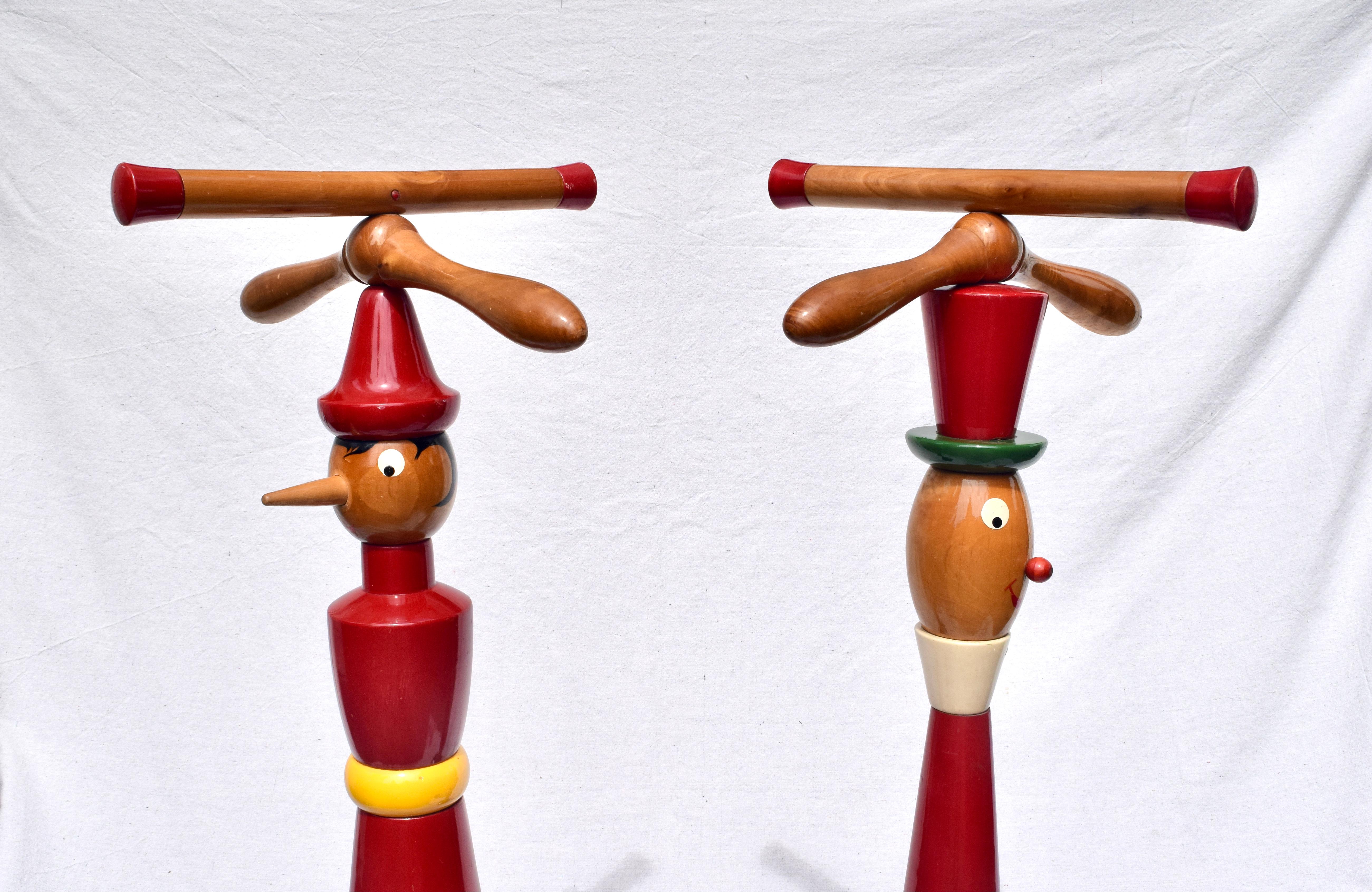 Laqué Supports de Valet Pinocchio & Jiminy Cricket, design italien des années 1940 en vente
