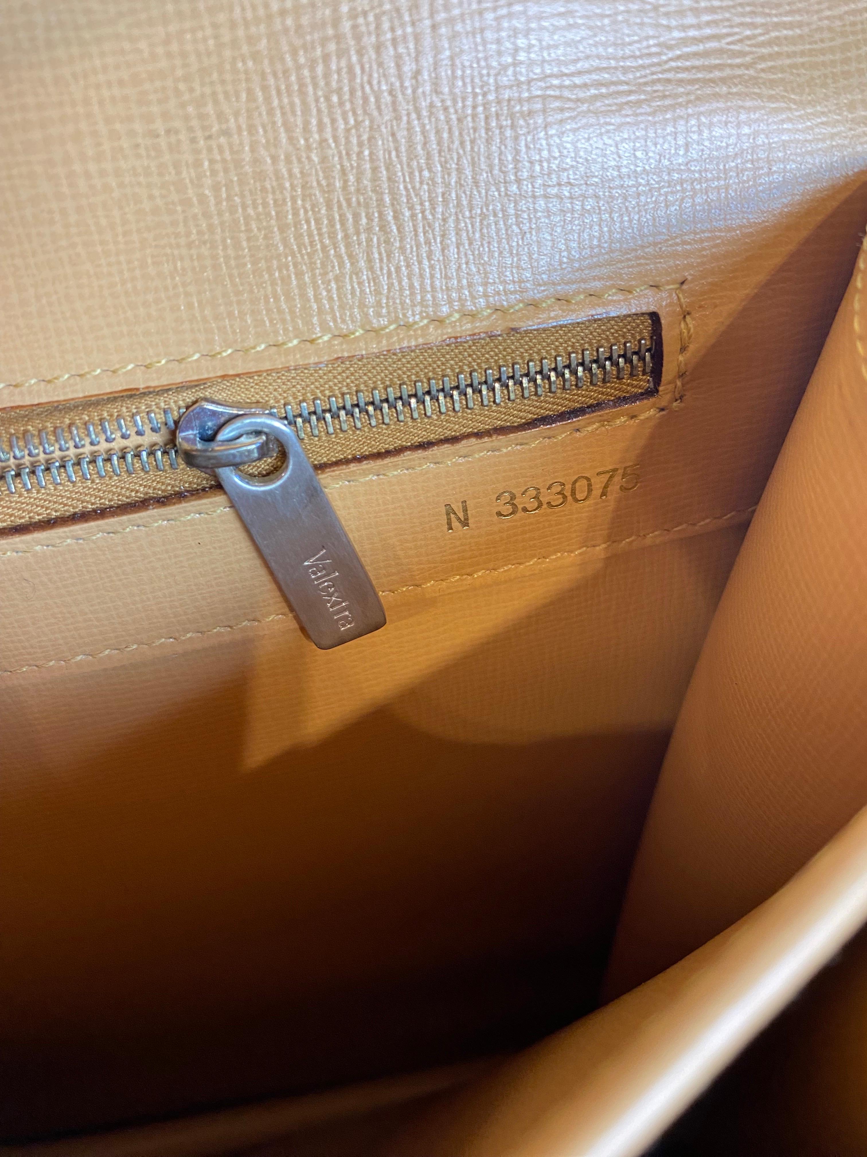Valextra briefcase For Sale 3