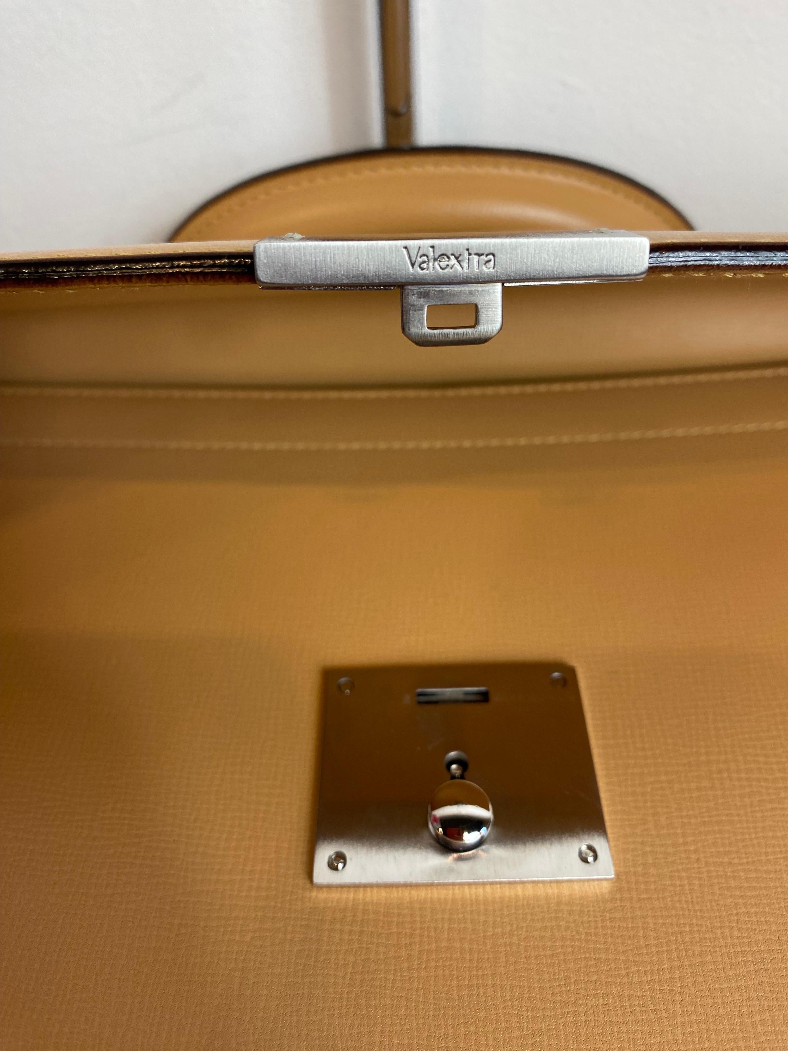 Valextra briefcase For Sale 4