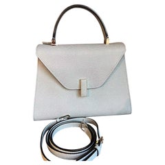 Sac à poignées supérieures Valextra Iside en cuir de veau grainé moyen, finitions dorées