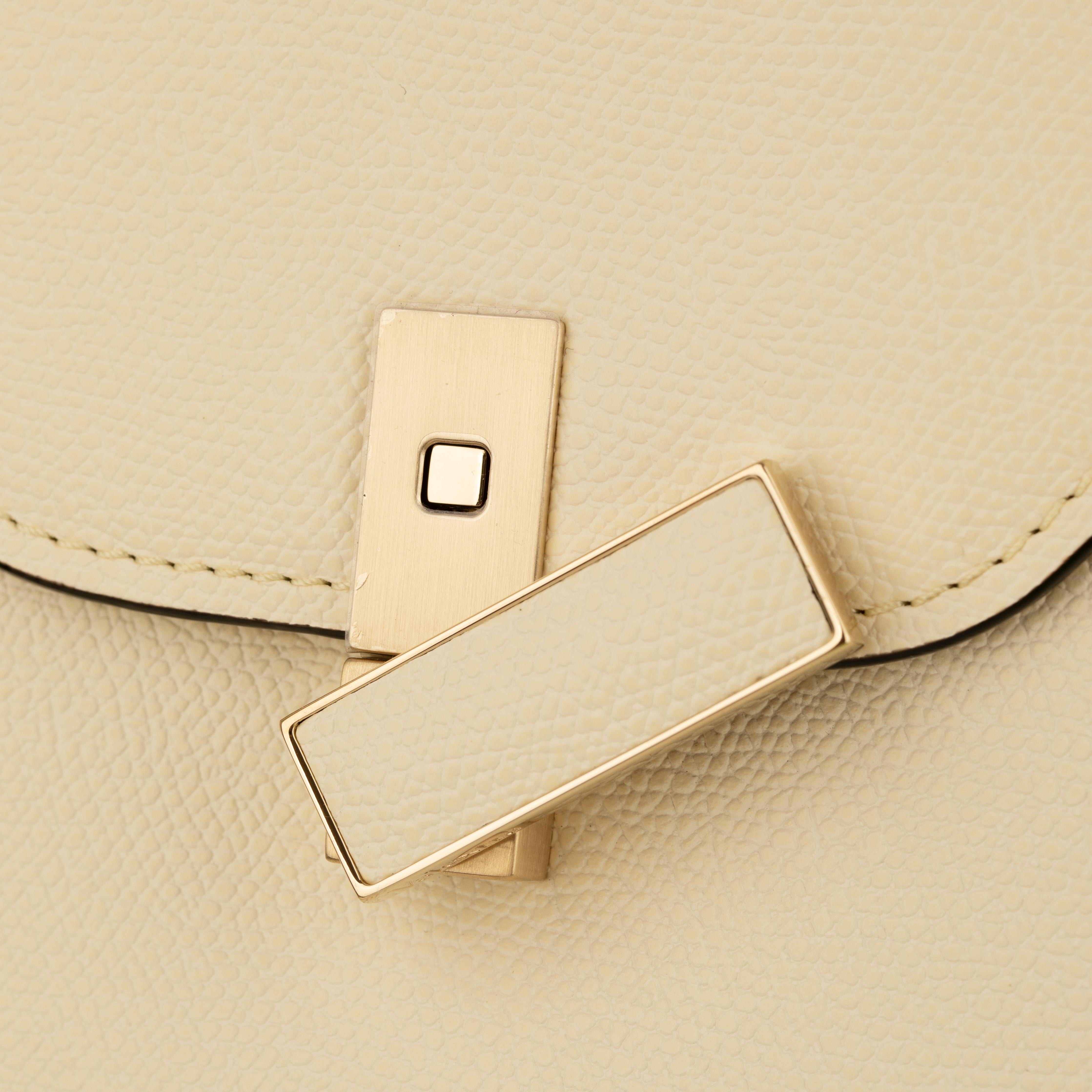 Valextra Iside - Sac à poignée moyenne en cuir blanc grainé Pergamena avec Gol en vente 9