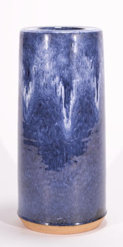 Valholm Keramik Danimarca Vaso con smalto a goccia blu, The Modern Scandinavian Modern