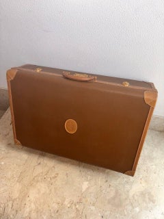 Trussardi trunk suitcase 24 hours Crespo collection leather opening with piccolina