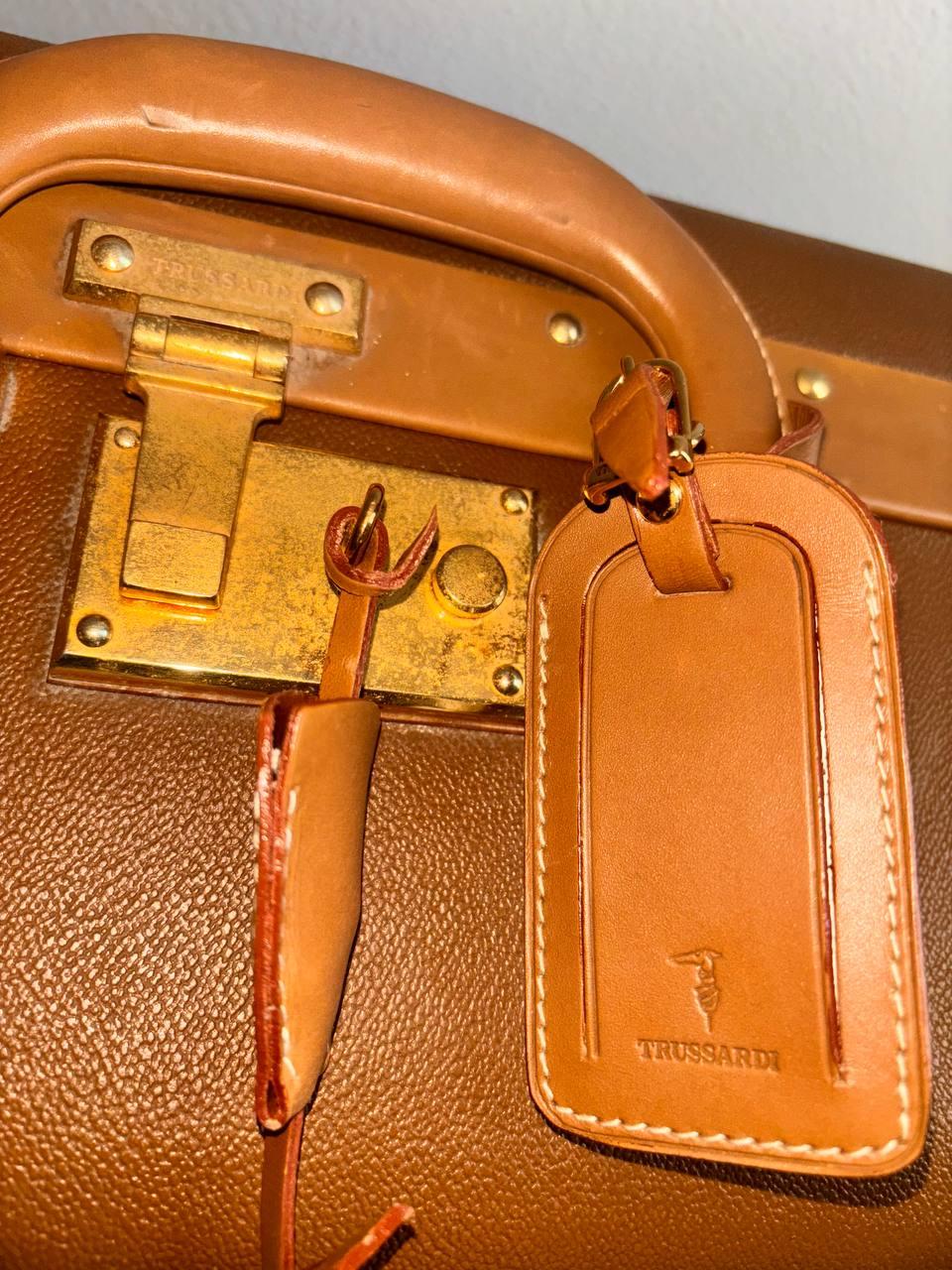 Trussardi Trussardi Maletín 24 horas colección Crespo en piel abertura con bolsa pequeña Hecho a mano en venta