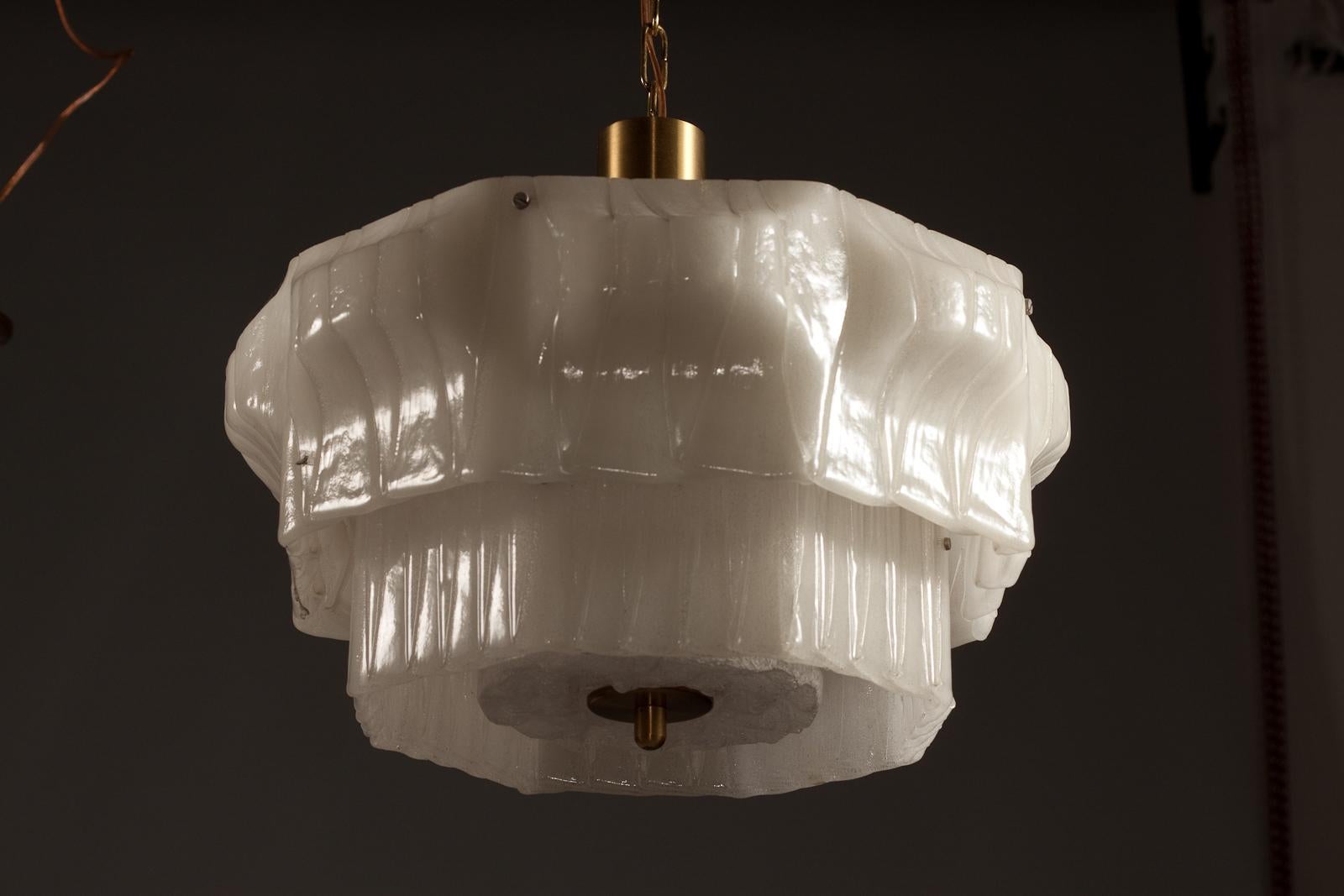 Valinte Oy, 1970's acrylic pendant lamp, Finland In Good Condition For Sale In Turku, Varsinais-Suomi